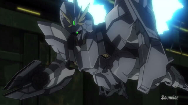 File:Miss Sazabi-04.jpg