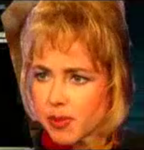File:Sarah Hollin.png