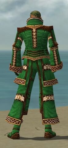 File:Monk Elite Kurzick Armor M dyed back.jpg