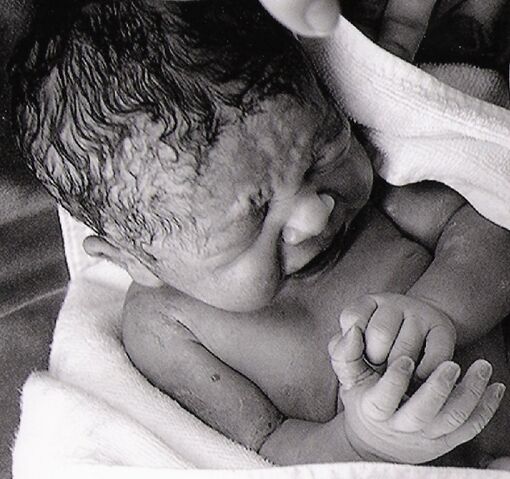 File:Baby-oneminuteold.jpg