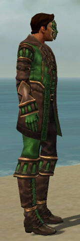 File:Mesmer Ancient Armor M dyed side.jpg