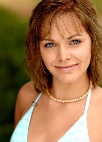 File:Taryn-marler.jpg