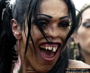 Uh60967,1293445268,real-ugly-face