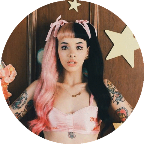 File:Melaniewiki.png
