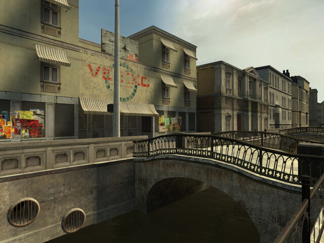 File:City canal02.jpg