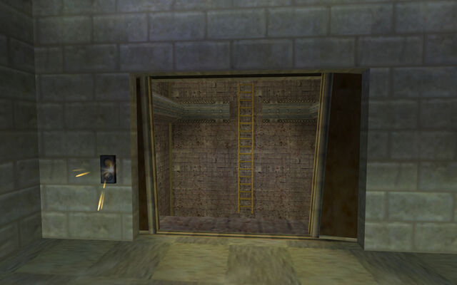 File:Elevator door admin3.jpg