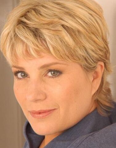 File:Tawny Moyer.jpg