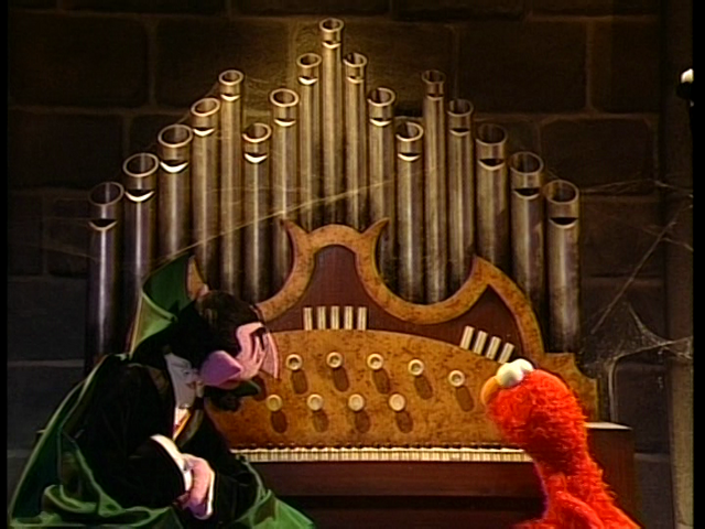 File:Elmo Says BOO! 239.png