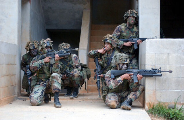 File:Us marines mout practice-1-.jpg