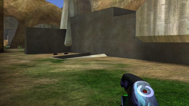 File:Bcreek bluebaseside.jpg