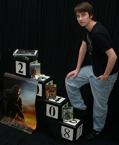 File:Halo Portait.jpg