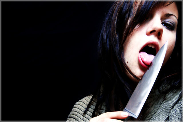 File:Knife by Bloody chan.jpg