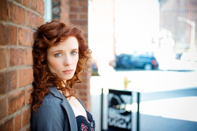 File:Lara-Jean-Chorostecki-by-Ryan-Emberley-1.jpg