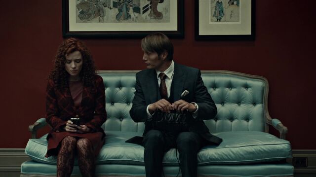 File:1x02 CaughtRedHanded.jpg