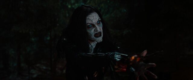 File:Muriel uses wand.jpg
