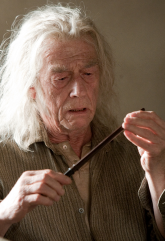 File:Ollivander DHP2.png