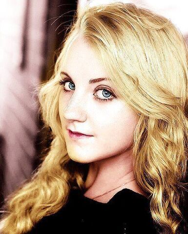 Dosya:600full-evanna-lynch.jpg