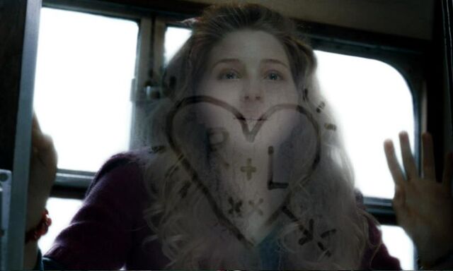 File:Lavender Bown Hogwarts Express 1.jpg