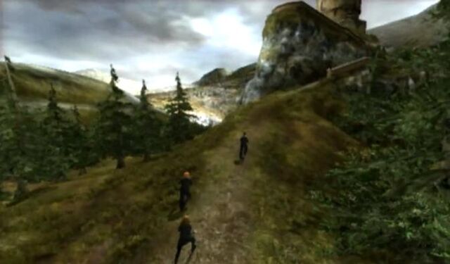 File:Path to Owlery.jpg