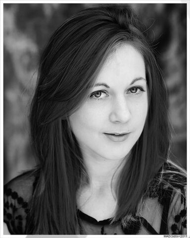 File:Lisa Sharratt.jpg