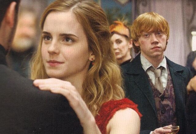File:NEW-DH-STILLS-harry-potter-16322977-822-562.jpg