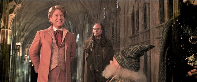 File:Harry-potter2-teachers in hallway.jpg