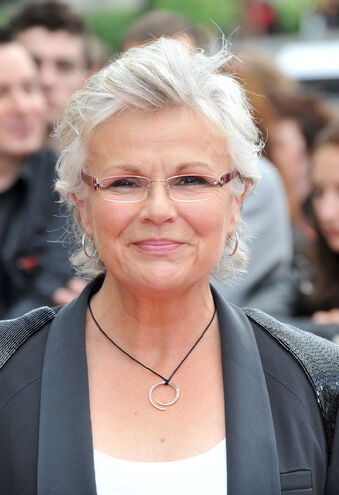 File:Julie-walters-030407.jpg
