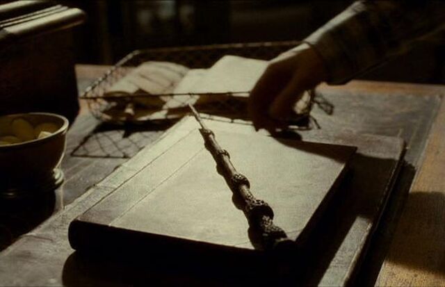 File:Elder Wand.jpg