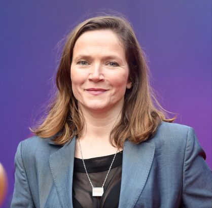 File:Jessica Hynes.jpg