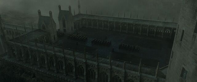 File:Students under Snape.jpg