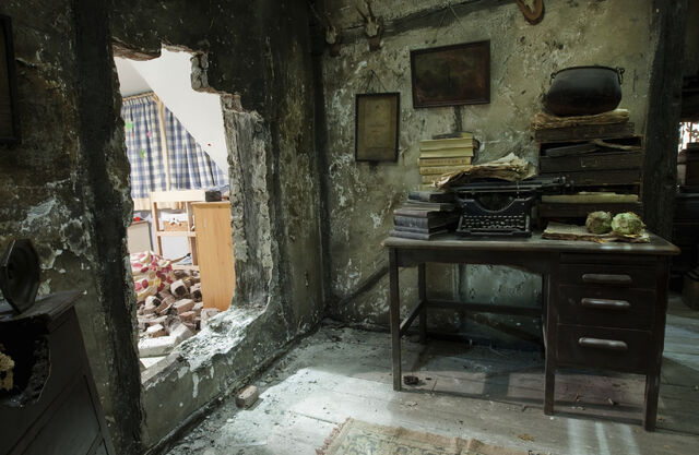 File:BathildaBagshotHouse2.jpg