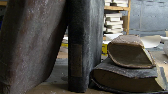 File:Bagshot's books.png
