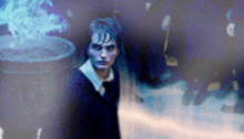Robert-pattinson-birthday-may-13-2013-gifs-harry-potter-robertsten.gif