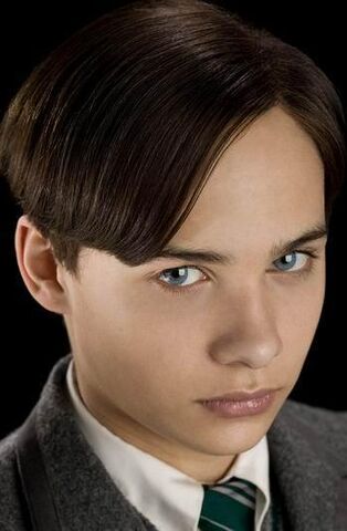File:Tom Marvolo Riddle.jpg