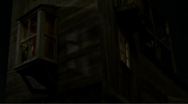 File:Ginny's room 1.jpg
