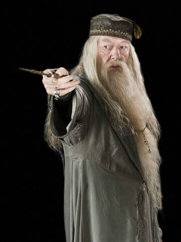 ملف:Albus-dumbledore-hbp-promo-3.jpg