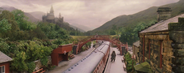 File:Trainleaves.png