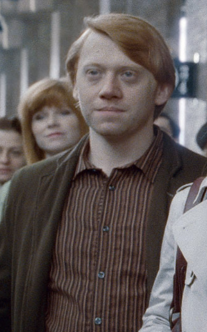 File:Ron Weasley age 37.png