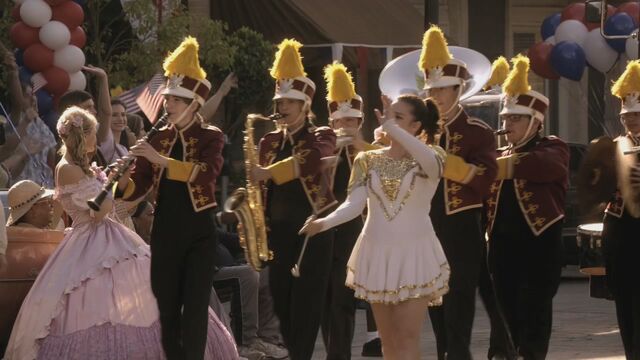 File:Foundersdaymarchingband.jpg