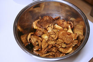 Braised wild mshrms