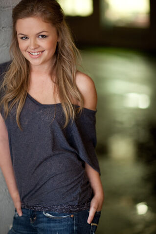 File:600full-jessica-amlee.jpg