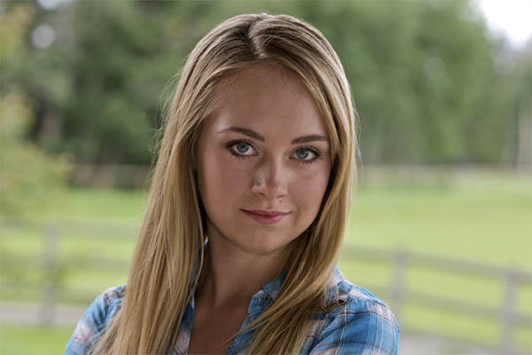File:Amber-Marshall-02.jpg