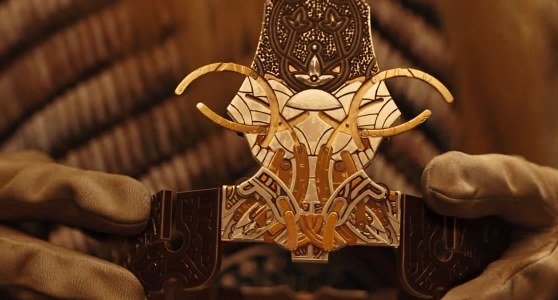File:Golden crown.jpg