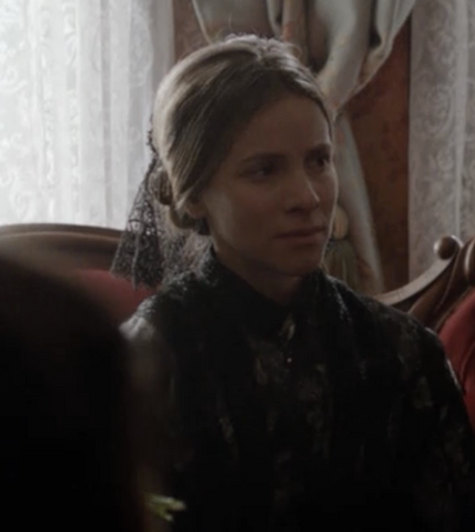 File:EmilyBell.png