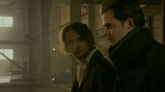 File:Hemlockgrove110-258.jpg
