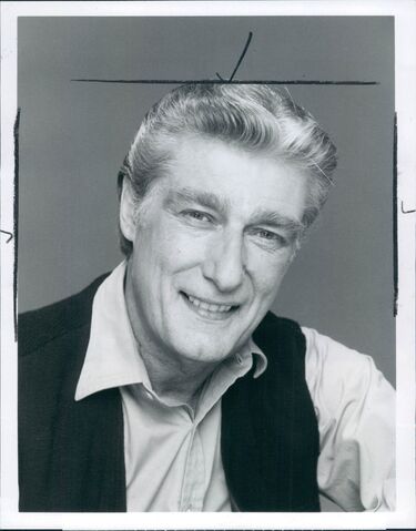 File:Richard Mulligan.jpg
