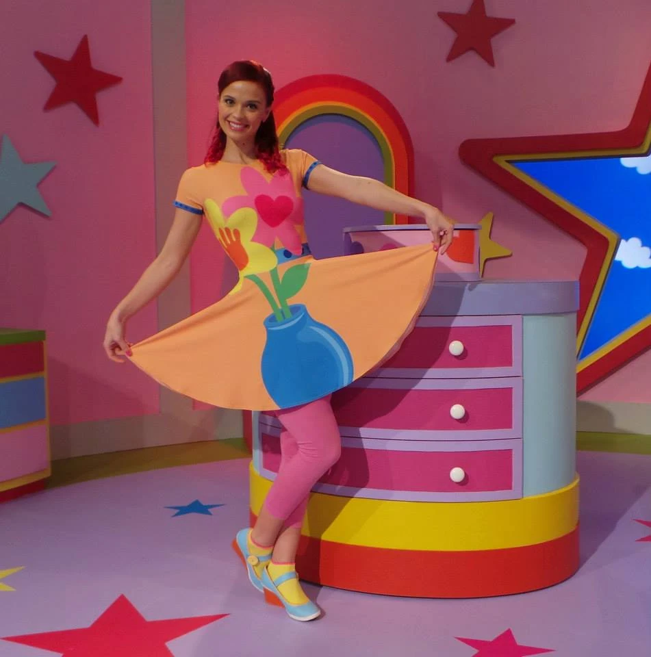 Image Lauren in Words (2).jpg Hi5 TV Wiki FANDOM powered by Wikia