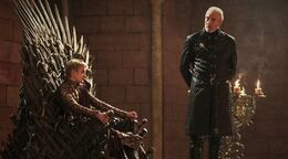 Tywin Mano del Rey HBO.jpg