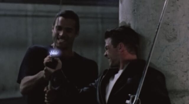 File:Taser.jpg