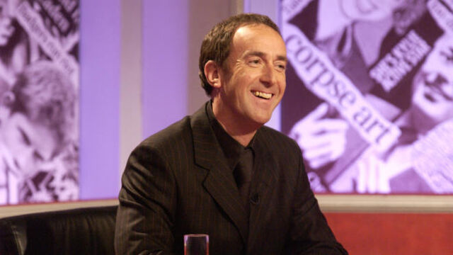 File:Presenter Angus Deayton.jpg